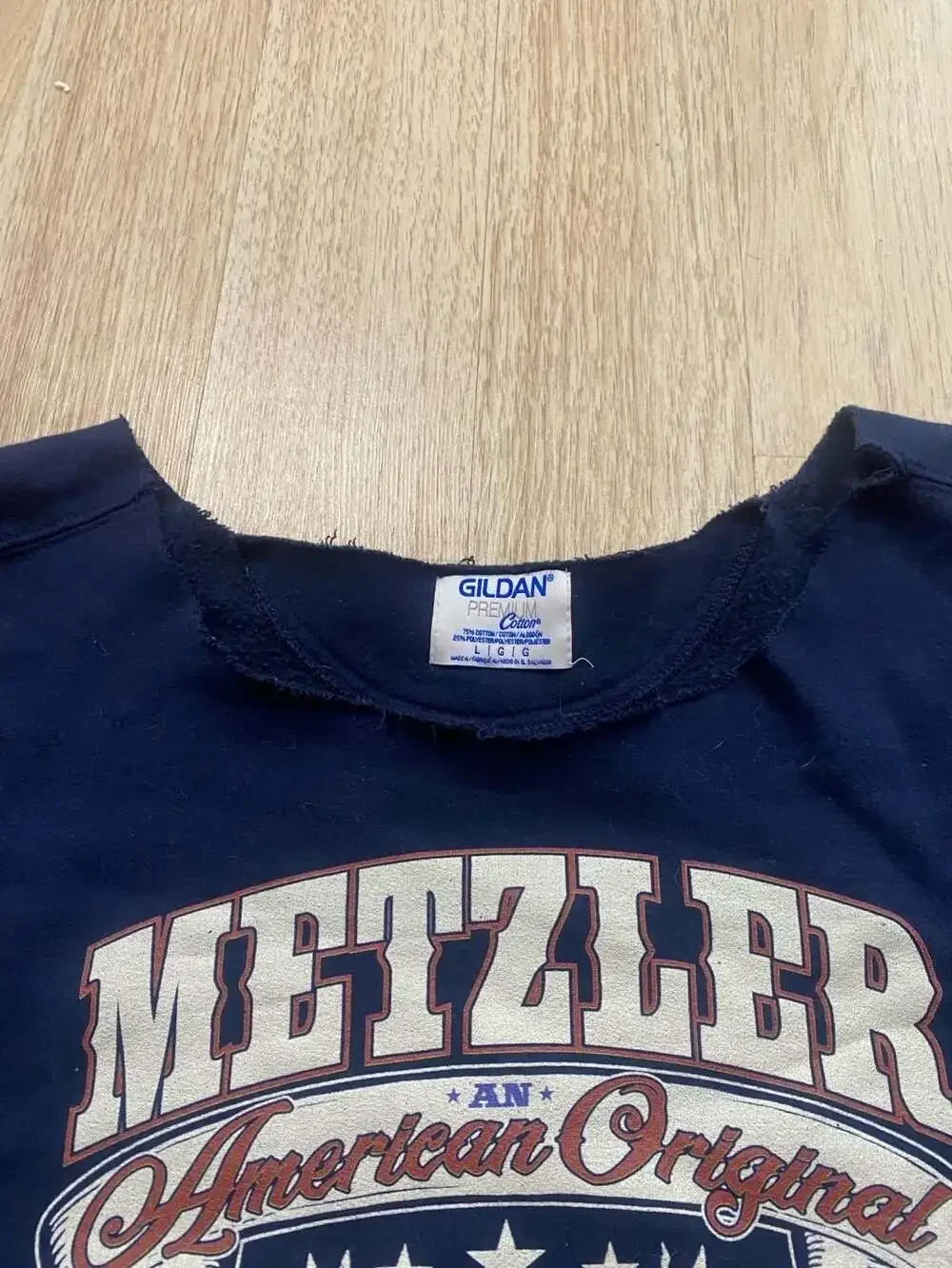 Gildan Premium Metzler American Original Eagle Navy Blue Sweatshirt Large